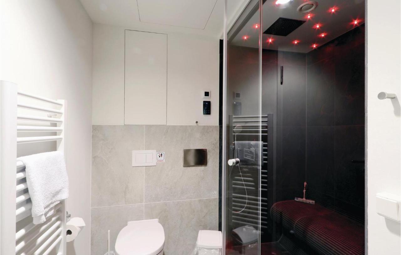 Awesome Apartment In Luebeck Travemuende With Sauna Esterno foto
