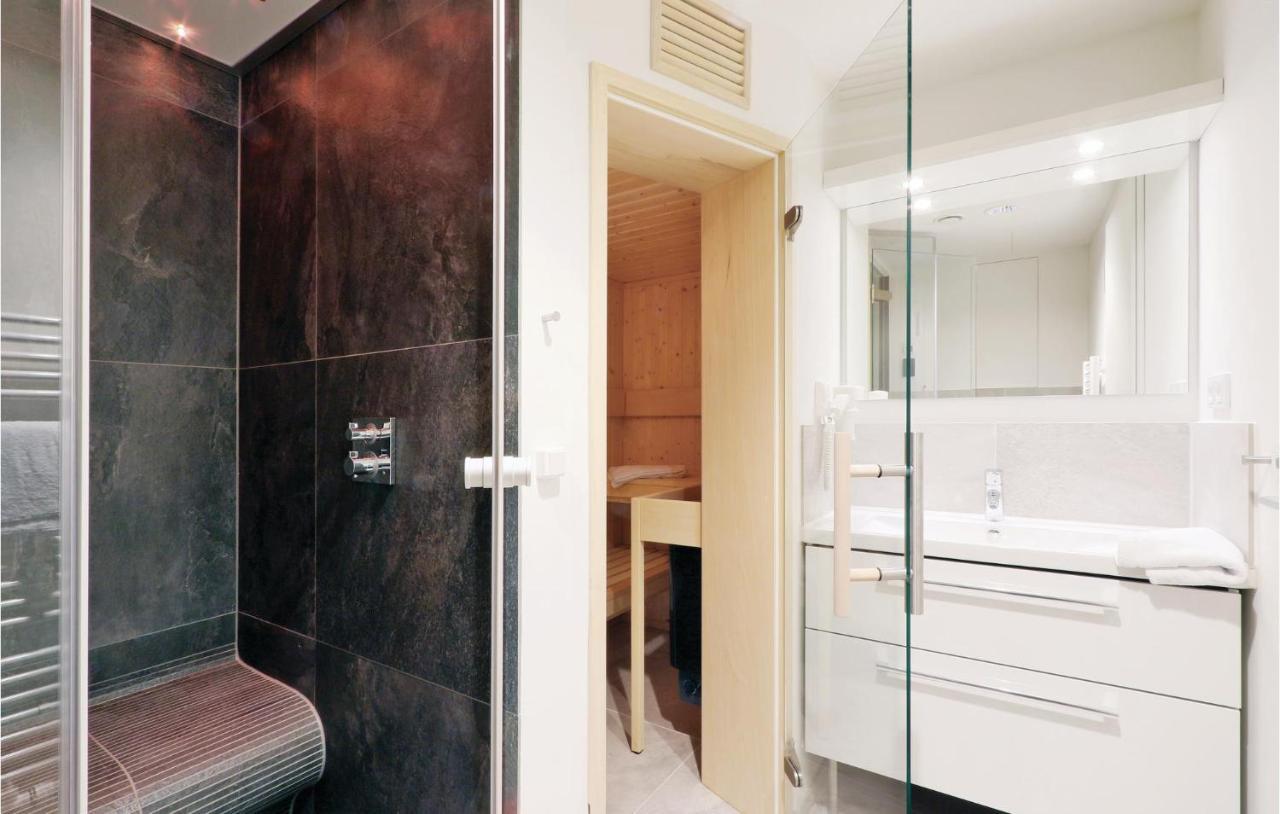 Awesome Apartment In Luebeck Travemuende With Sauna Esterno foto